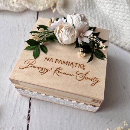 Drewniane pudełko, szkatułka z życzeniami na chrzest i komunię Zielone roślinki